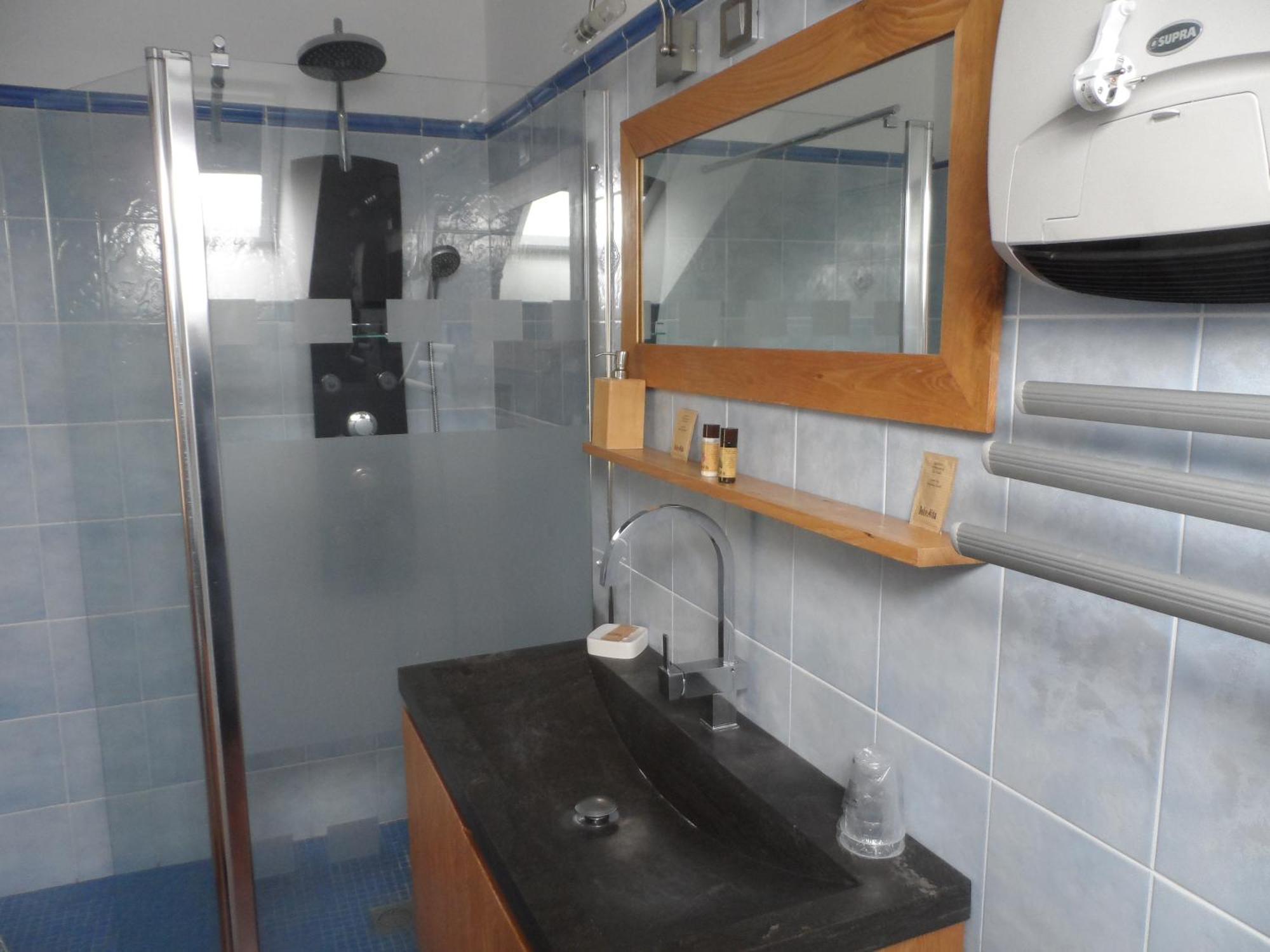 Bed and Breakfast Cafecouet'Breizh Guipry-Messac Номер фото